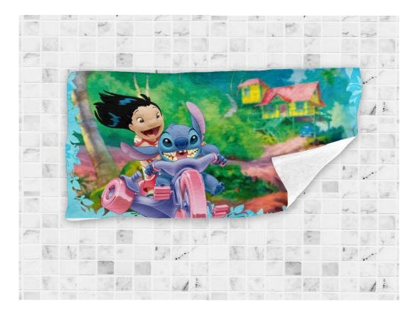 Toalla De Baño Premium Mohana/stitch 1.47x77cm Microfibra