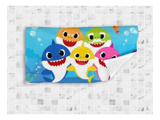 Toalla De Baño Premium Baby Shark 1.47x77cm Microfibra