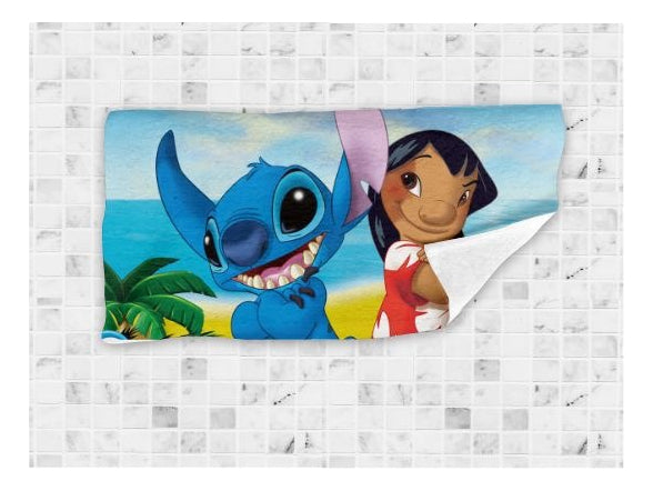 Toalla De Baño Premium Mohana/stitch 1.47x77cm Microfibra